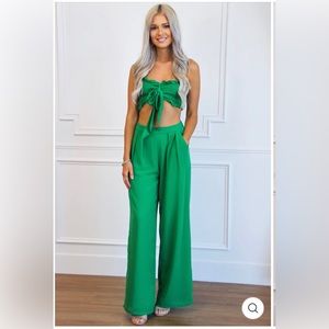 NWT Bella and Bloom Boutique Set size L